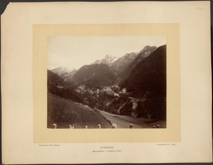 Pyrenees. Eaux-Bonnes - Vue prise d'Aas