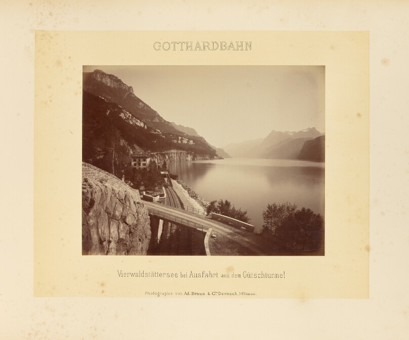 Gotthardbahn: Vierwaldstättersee bei Ausfahrt aus dem Gütschtunnel