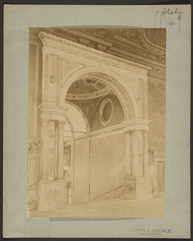 Venezia - Porta Nella Scuola S. Rocco - Vestibolo
