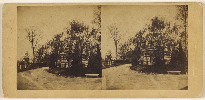 [Unidentified mausoleum, Green-Wood Cemetery, New York]
