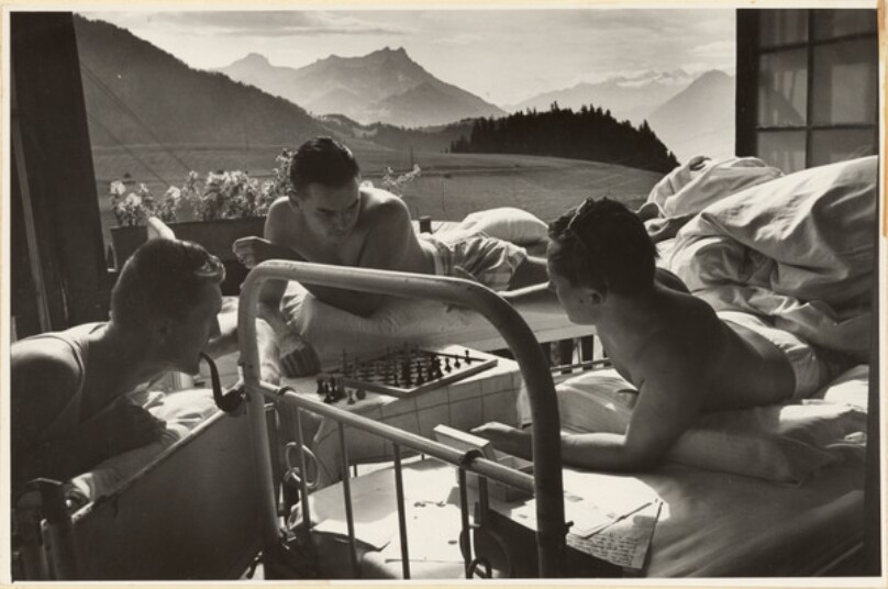 [Men in hospital playing chess]