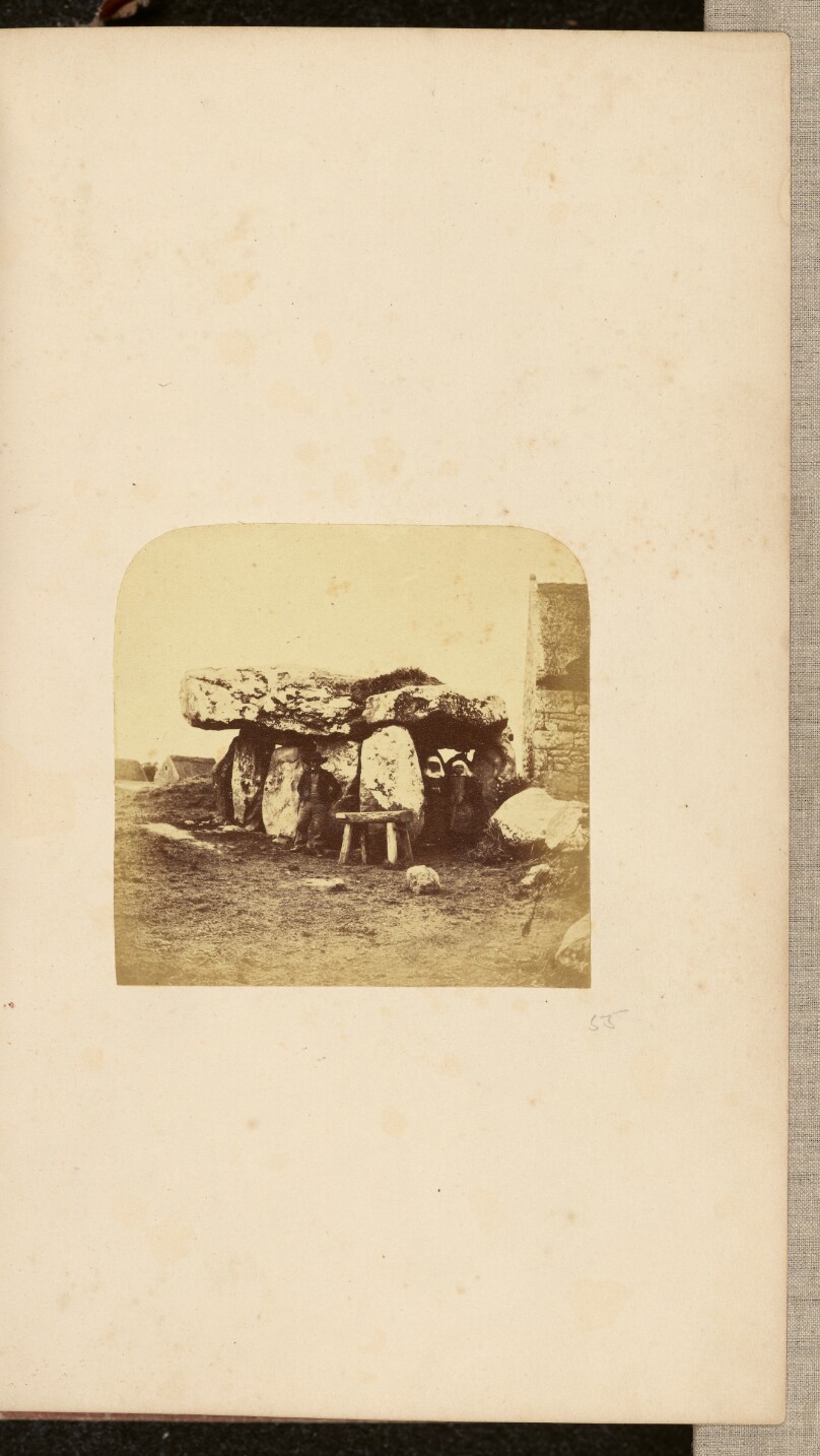 [Erdeven, Dolmen]