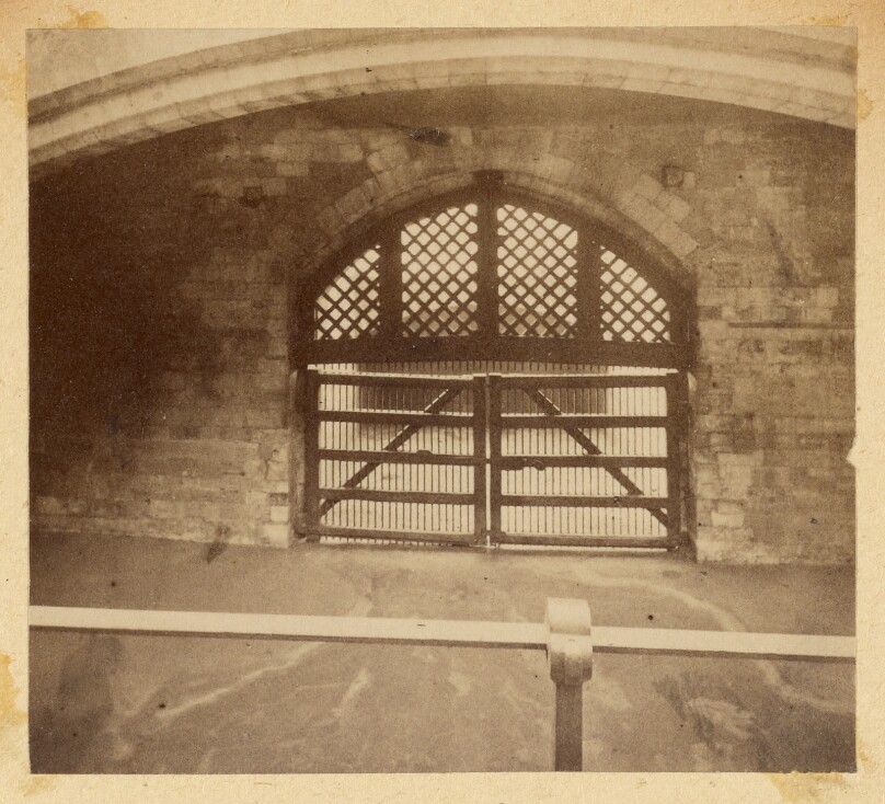 [Traitors' Gate, Tower of London]