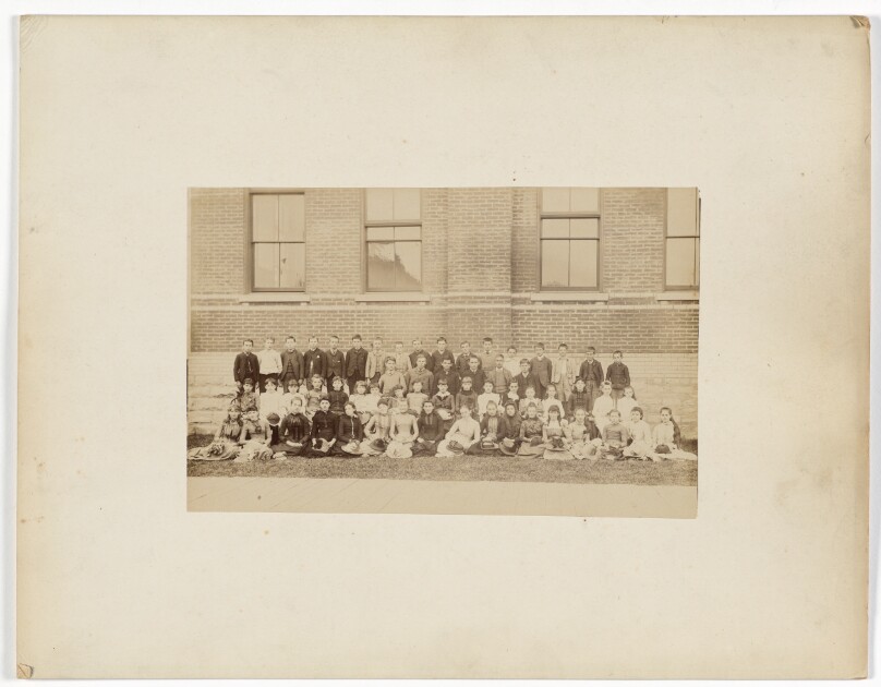 [Group portrait of schoolchildren]