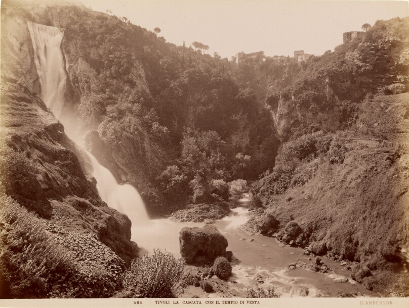 Tivoli, Waterfall with the Temple of Vesta