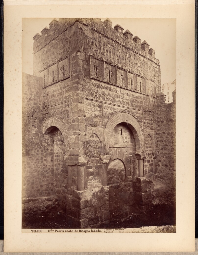 Puerta Àrabe de Bisagra Lodada