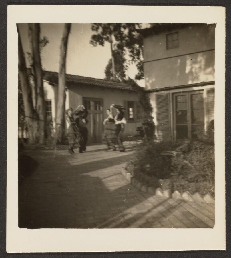 [Spanish Dancers]