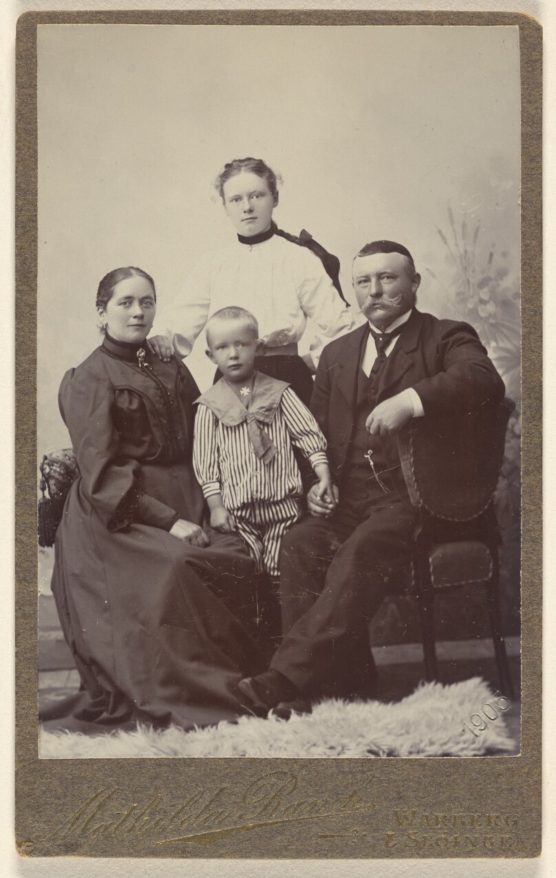 [Unidentified family: mother, father and two children]
