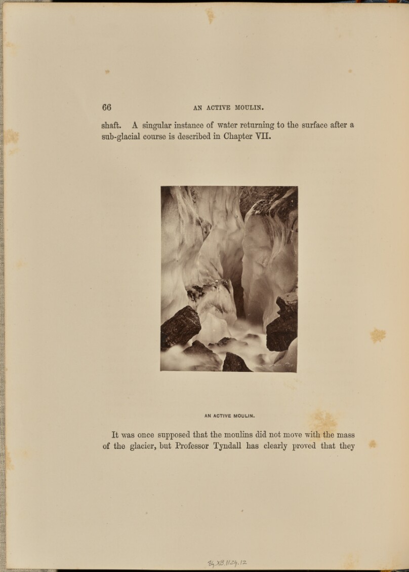An Active Moulin