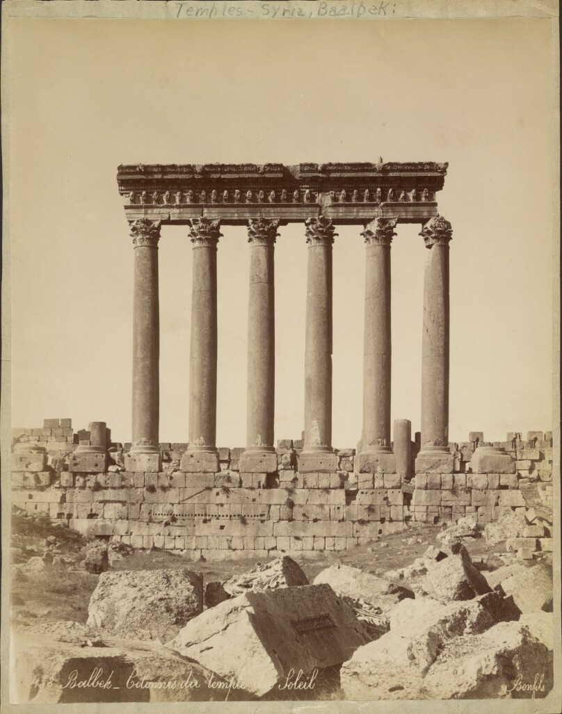 Balbek - Colonnes du temple du Soleil
