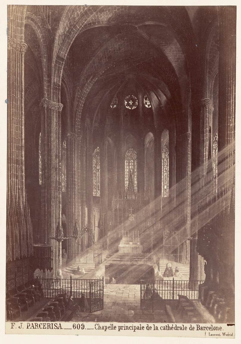 Chapelle principale de la cathedrale de Barcelone