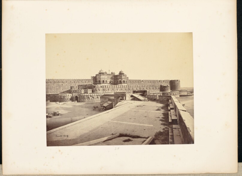 Agra; The Fort, Delhi Gate