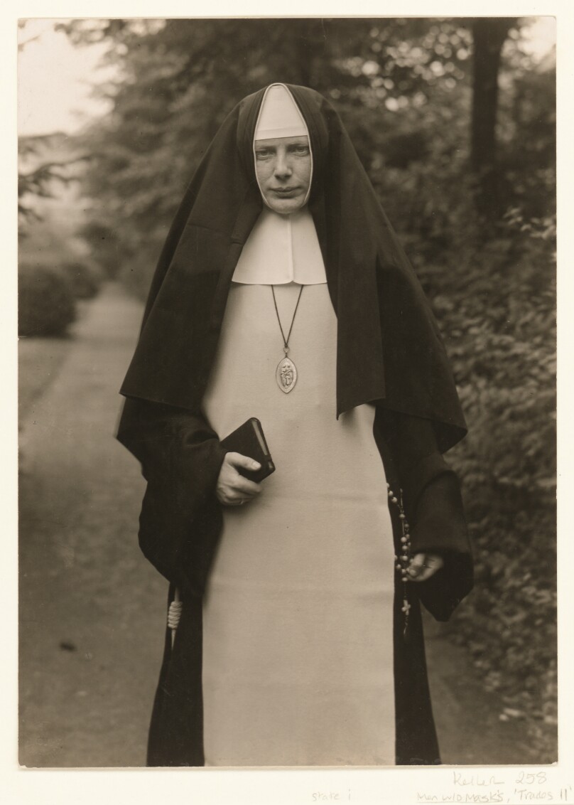 [Catholic nun (Katholische Schwester)].