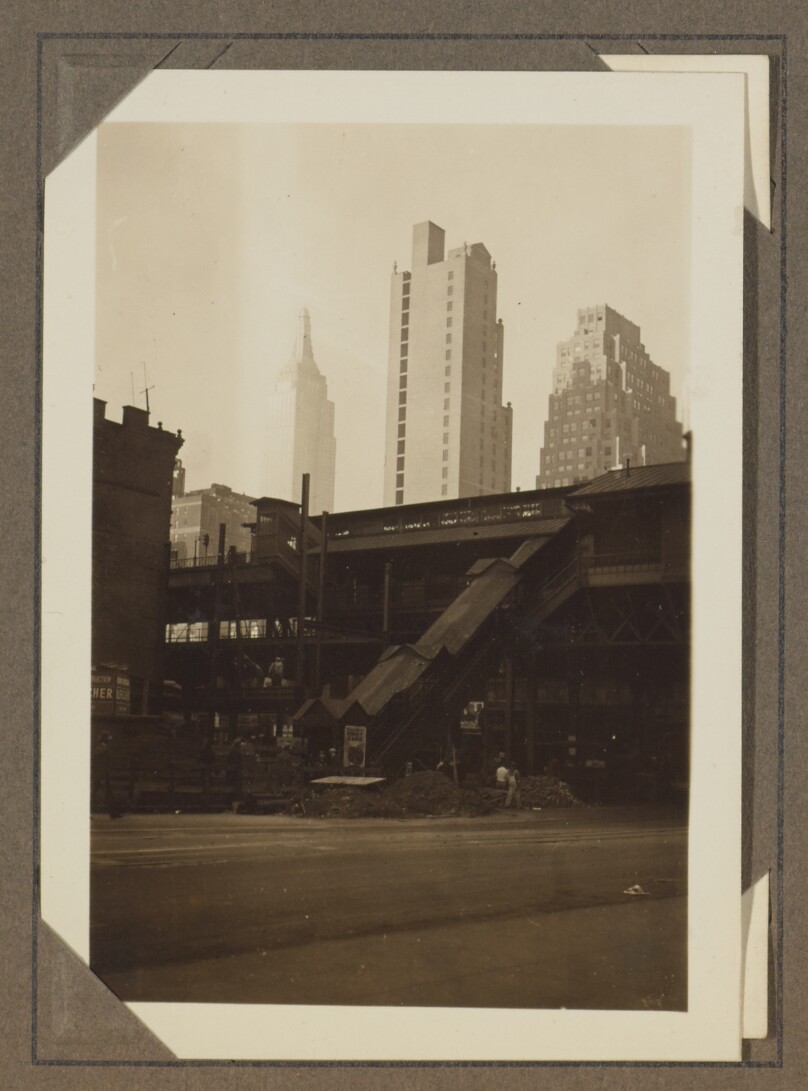 [Elevated railroad station, New York]