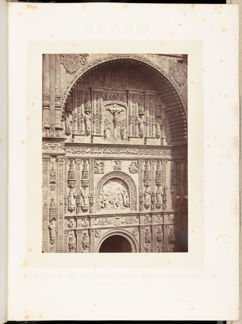 Detail of the facade of Saint Dominic. (Datalle de la fachada de Santo Domingo)