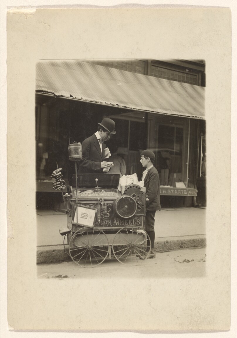 [Eleven Year Old Peanut Vendor, Delaware]
