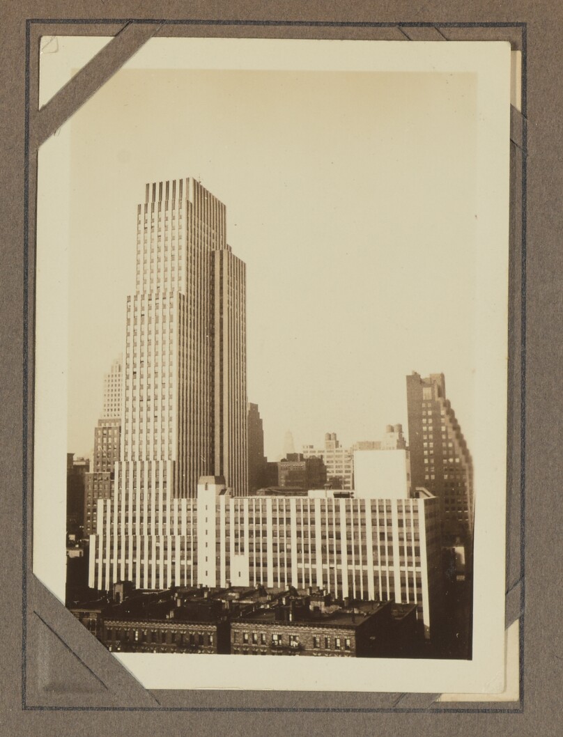 [Daily News Building, New York]