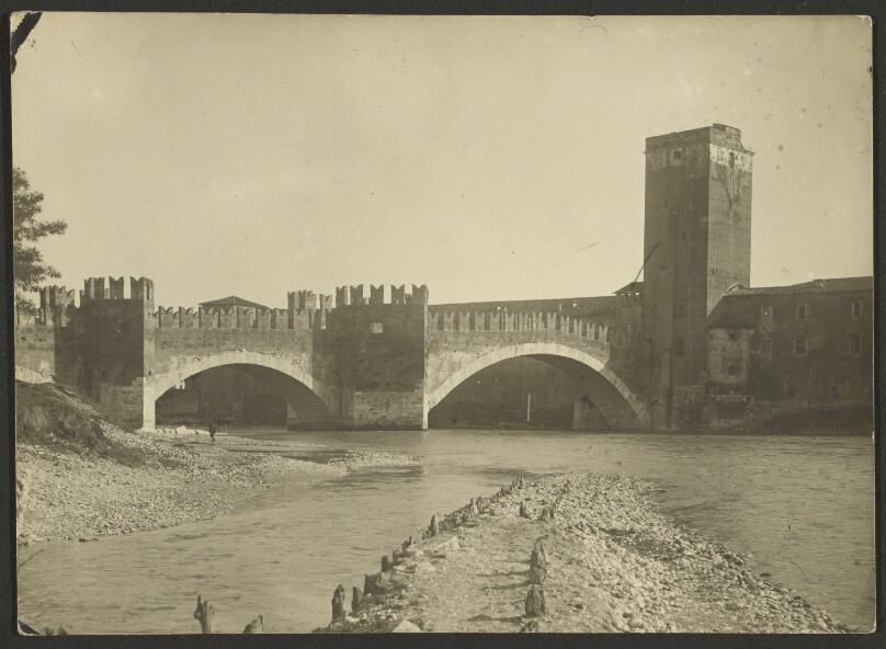 [Buildings with Bridge]