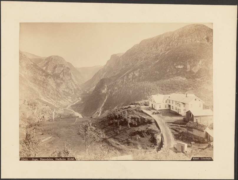 Sogn, Nærødalen, Stalheim Hotel