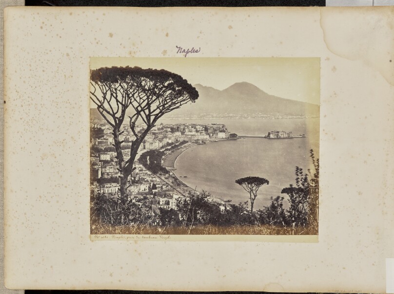 Naples, prise du tombeau Virgile