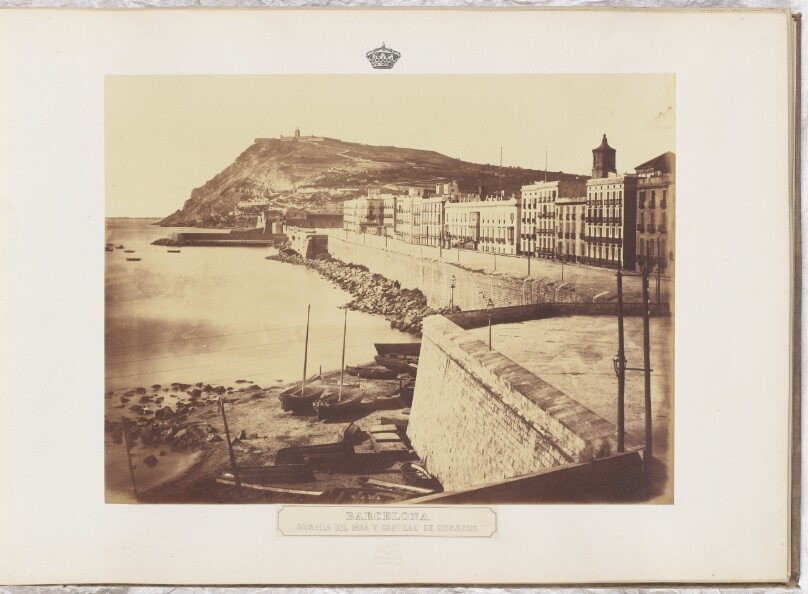 Barcelona. Muralla del mar y castillo de Monjuich