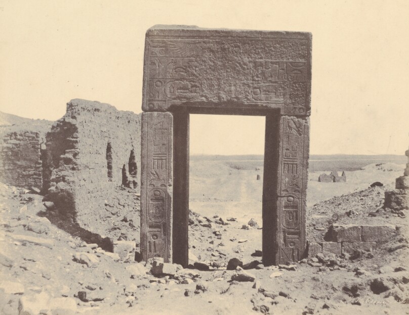 [El Assasif, Porte de Granit Rose, No. 2]