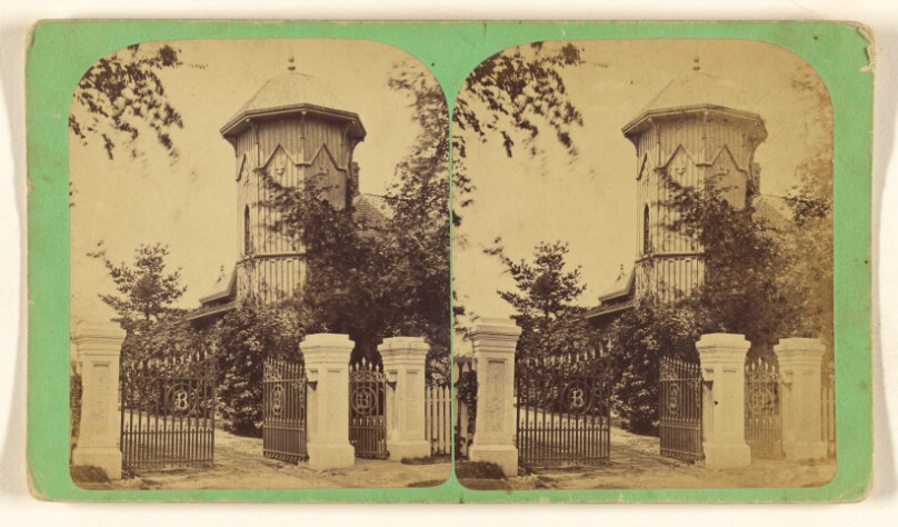 [The Entrance of J.B. Brown's Mansion, Portland, Maine]