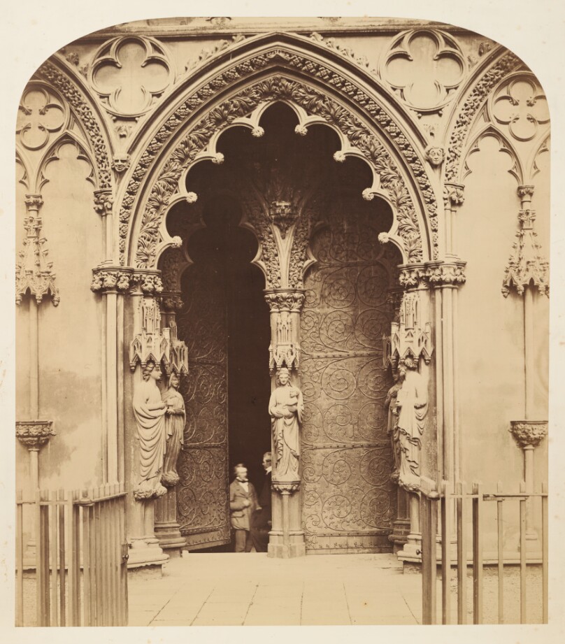 [Central Doorway, West Porch, Lichfield Cathedral]