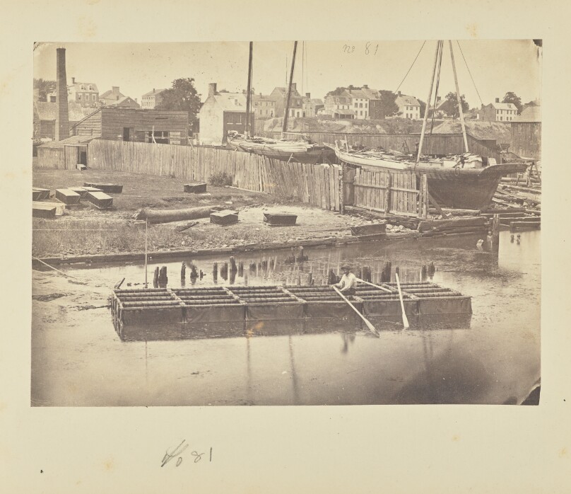 Raft of Blanket Boats Without Load
