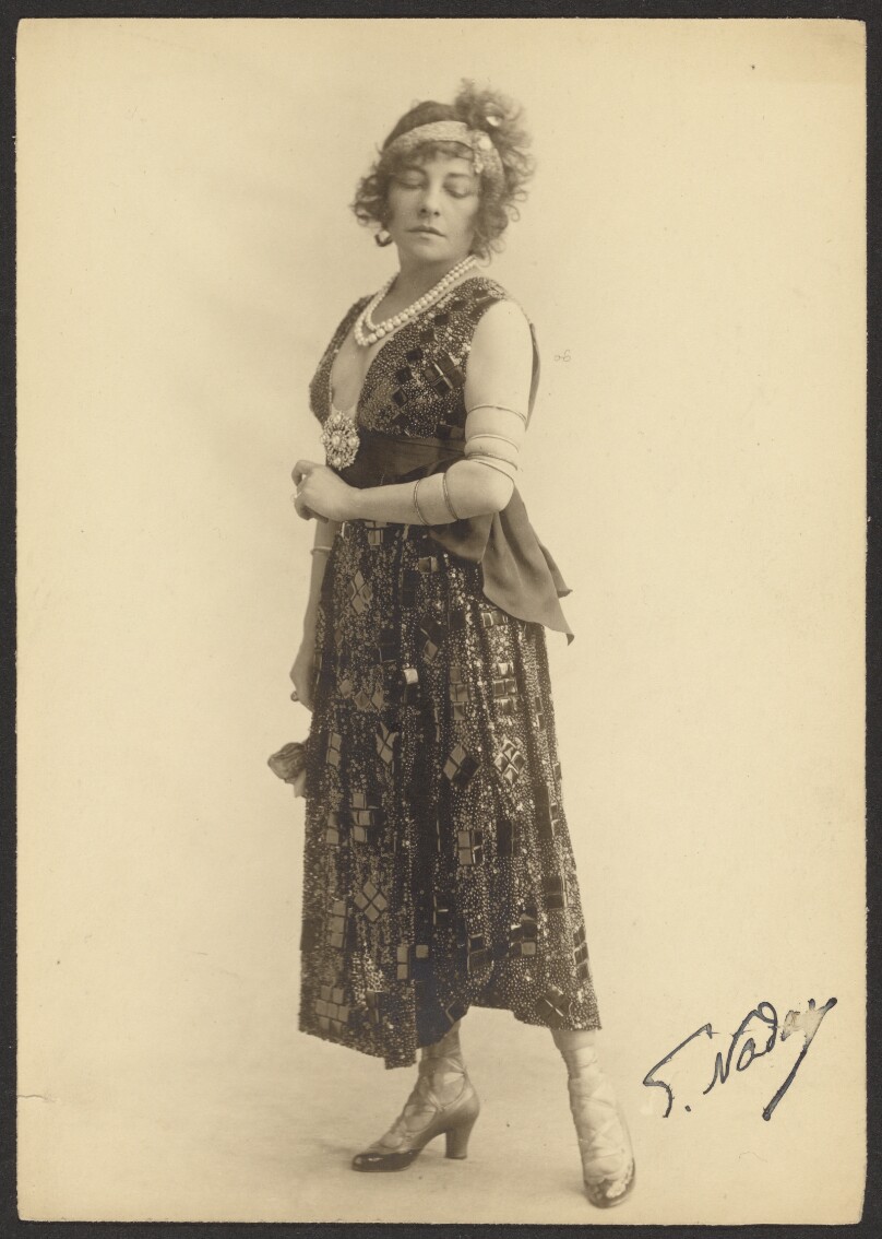 [Mlle Polaire]