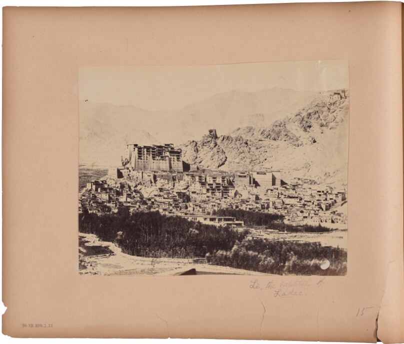 The City of Lè, the Capital of Ladac. General View