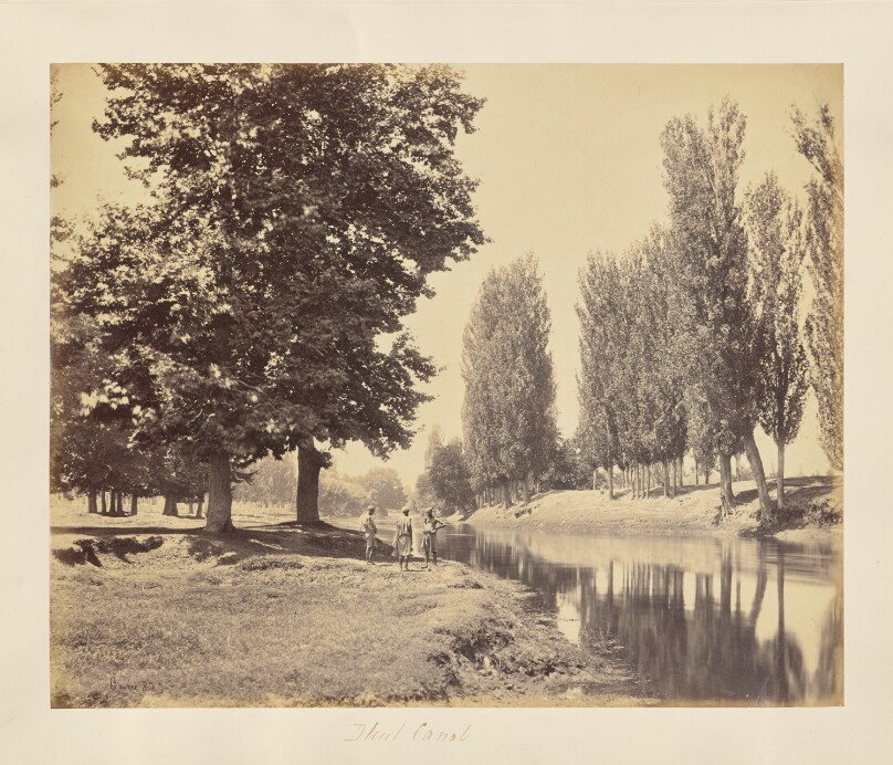Srinuggur; View down the Dhul Canal