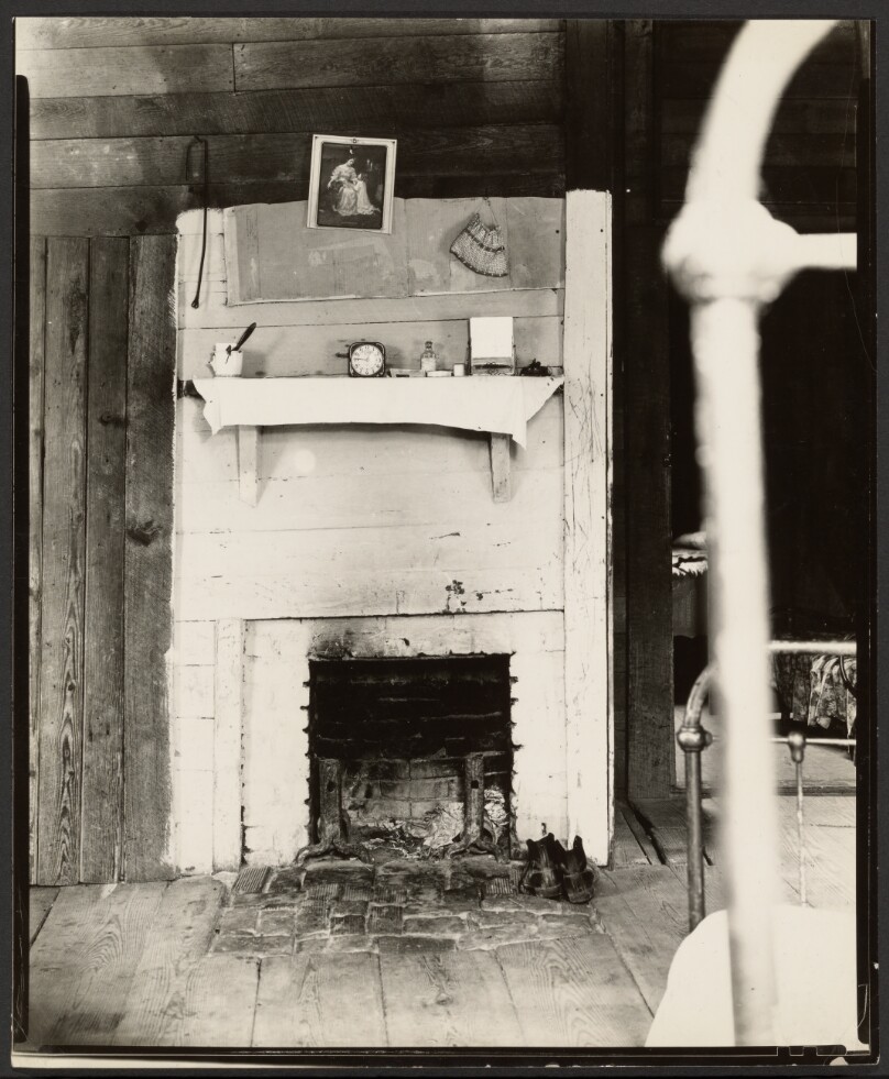 Alabama Country Fireplace / Fireplace, Burroughs House, Hale County, Alabama / Interior, Gudger Home