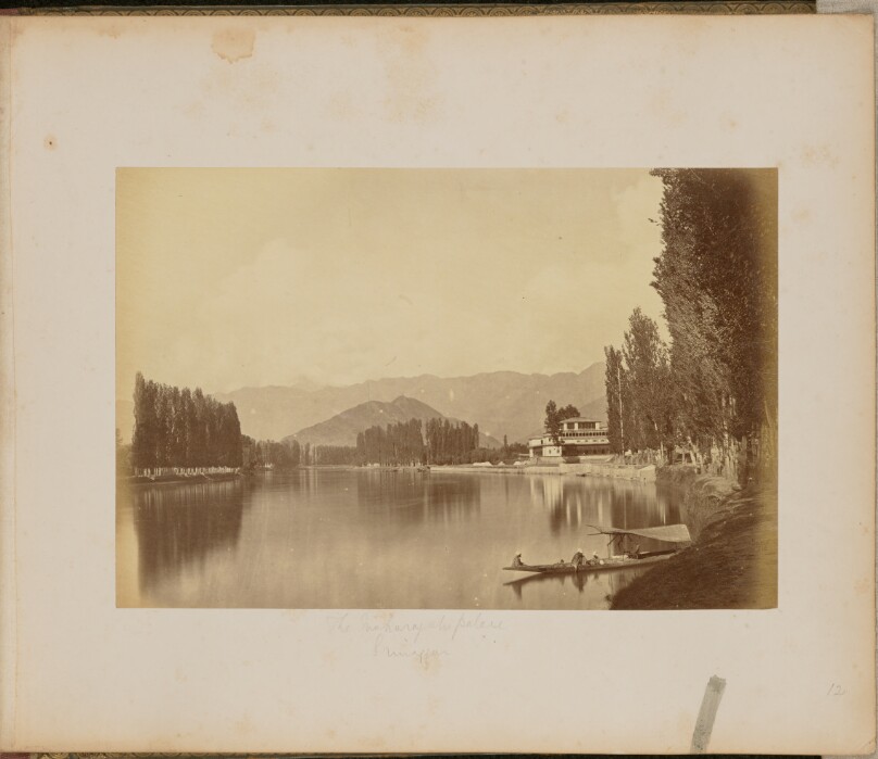 The Maharajahs [sic] Palace. Srinaggar