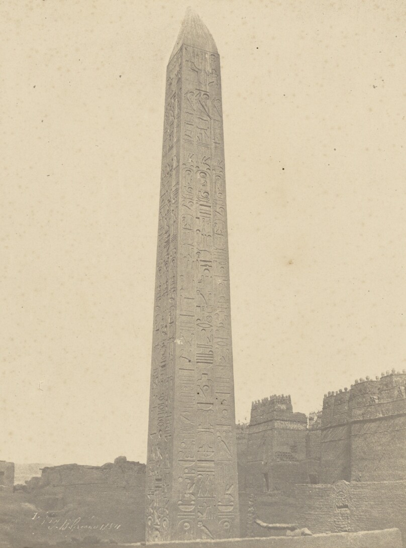 [Louqsor, Obélisque, Côtés Est et Sud]