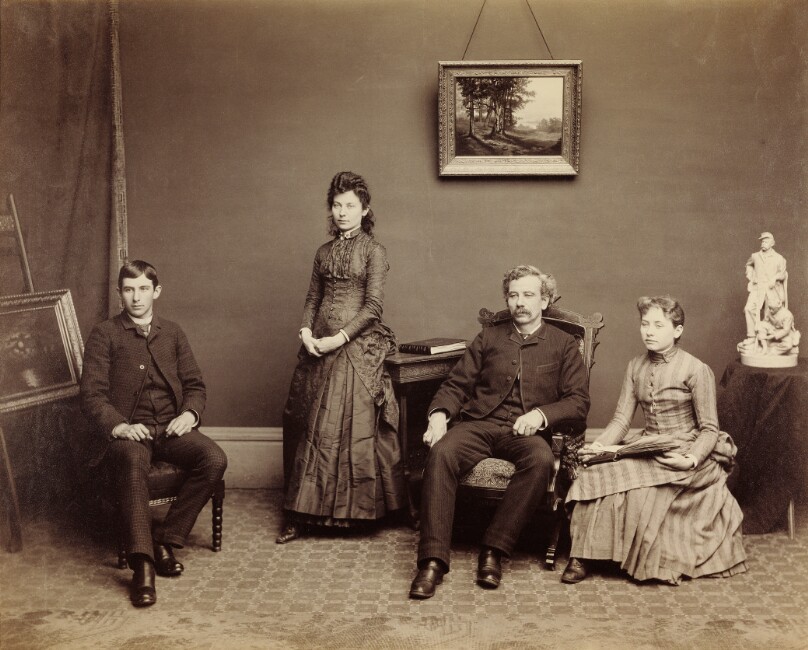 [Henry Hamilton Bennett with his Family: Ashley, Harriet and Nellie]