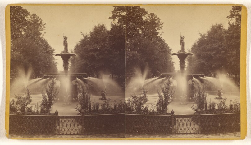 Park Fountain Playing.