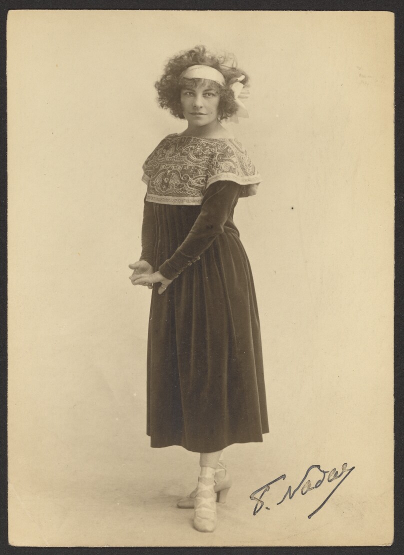 [Mlle Polaire]