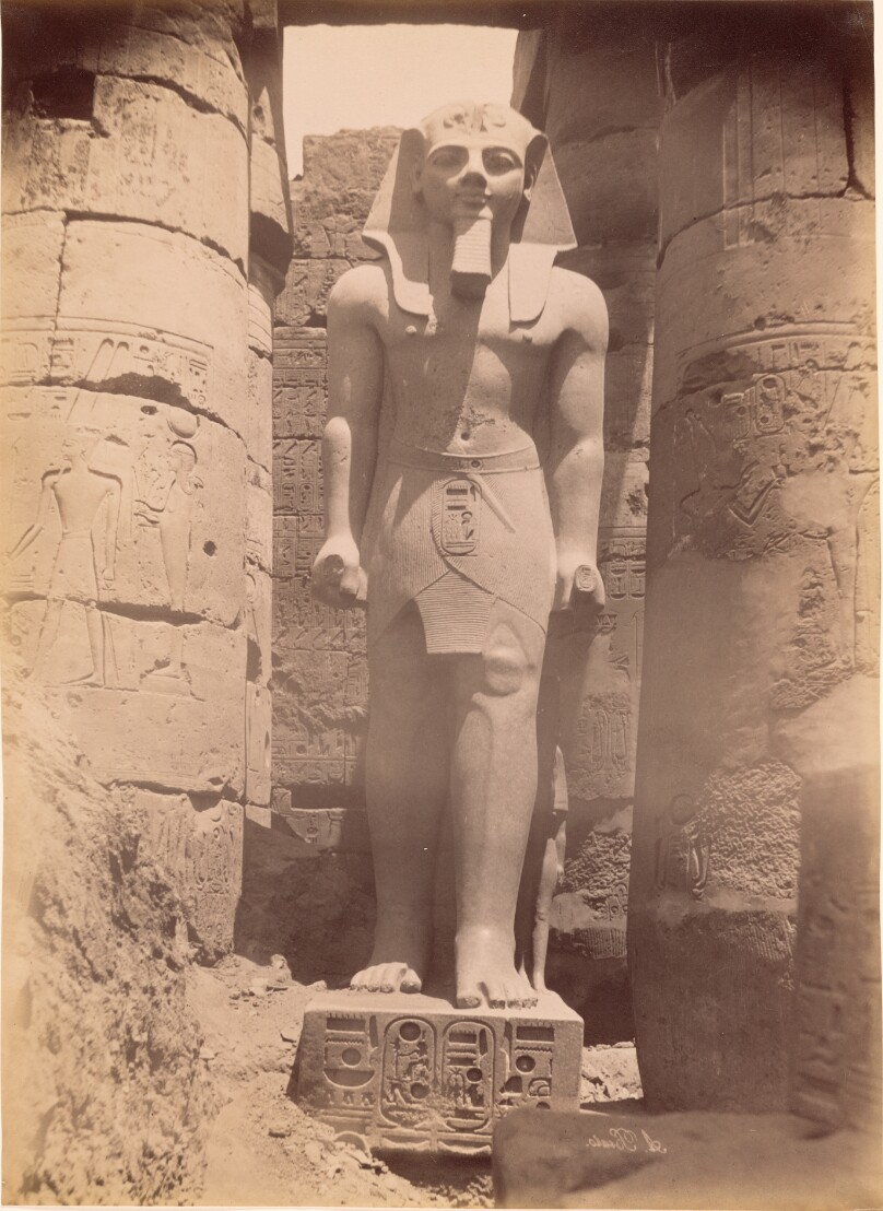 [Luxor. Statue de Rameses]
