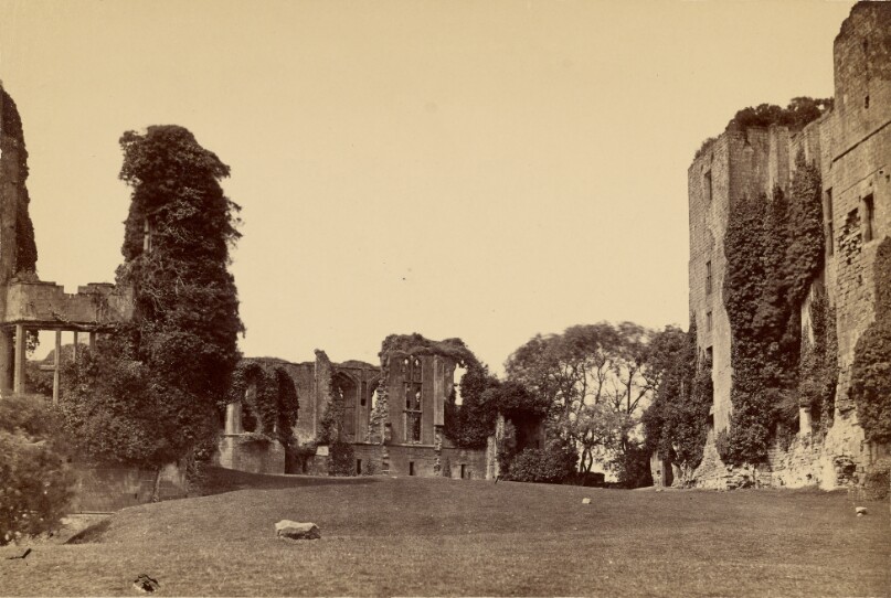 [Ruins of Kenilworth Castle]