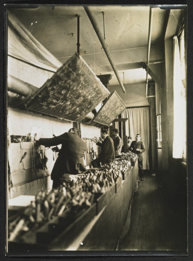 [Manufacture des Gobelins. Atelier et mètiers des grand tapis.]