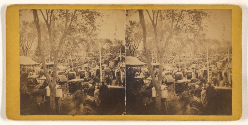 [Soldiers Monument at Stoneham, Massachusetts/ Main street of town with horse drawn carriages]