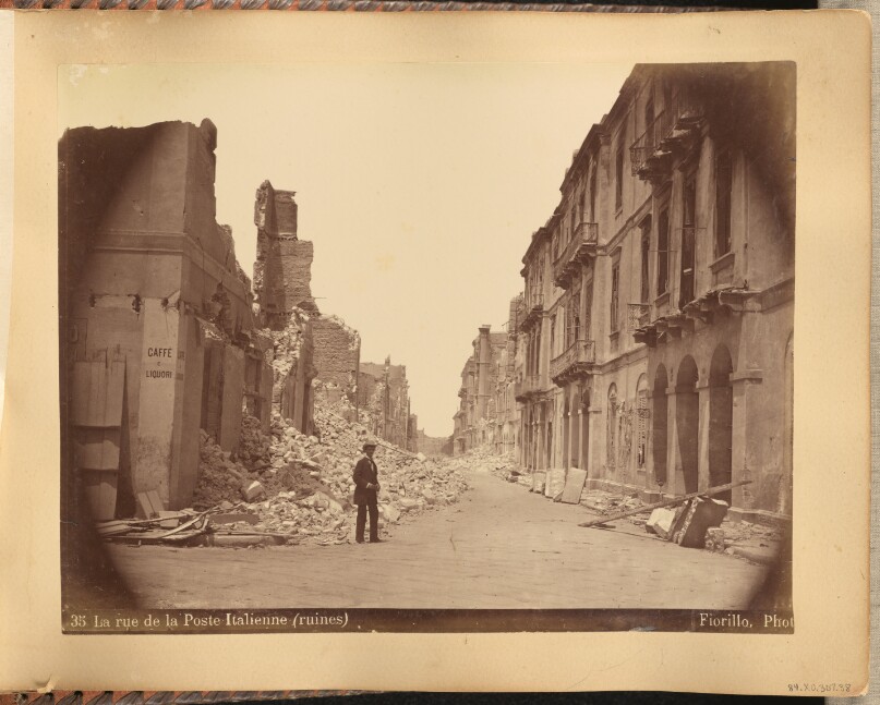 La rue de la Poste Italienne (ruines)