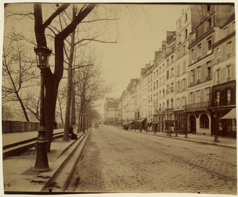 Quai de l'Hôtel de Ville (The Quai, Hôtel de Ville)