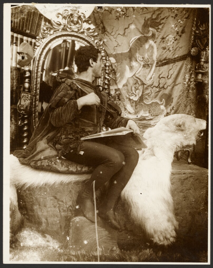 [Male Model for the Masthead of the Journal, "Le Chroniquer de Paris"]