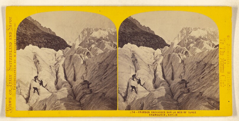 Grandes Crevasses sur la Mer de Glace Chamounix, Savoie.