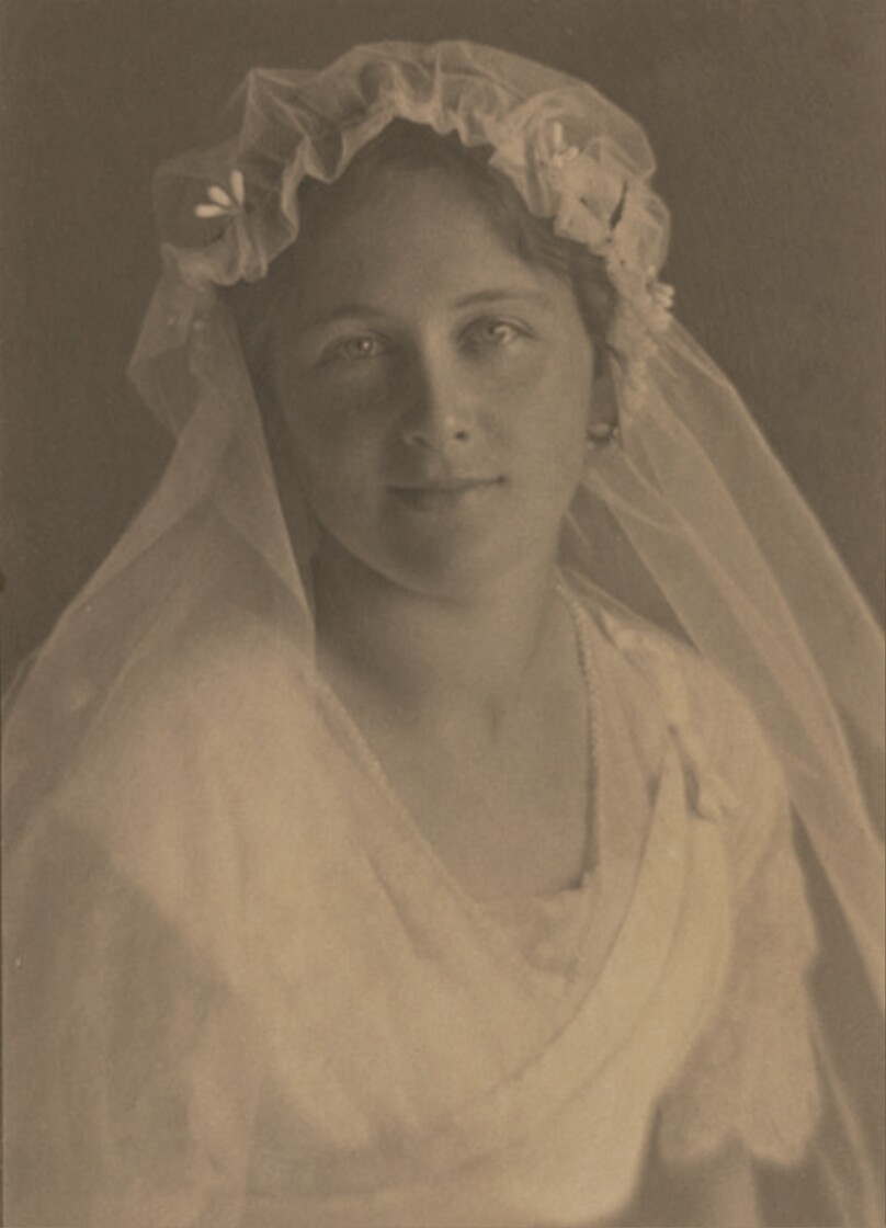 [Bust-length portrait of Gertrude Walsh]