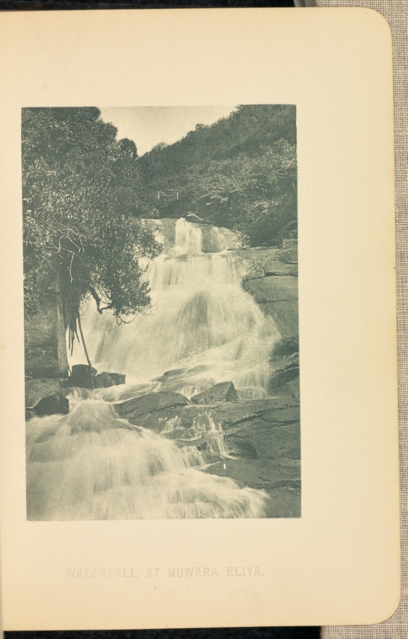 Waterfall at Nuwara Eliya