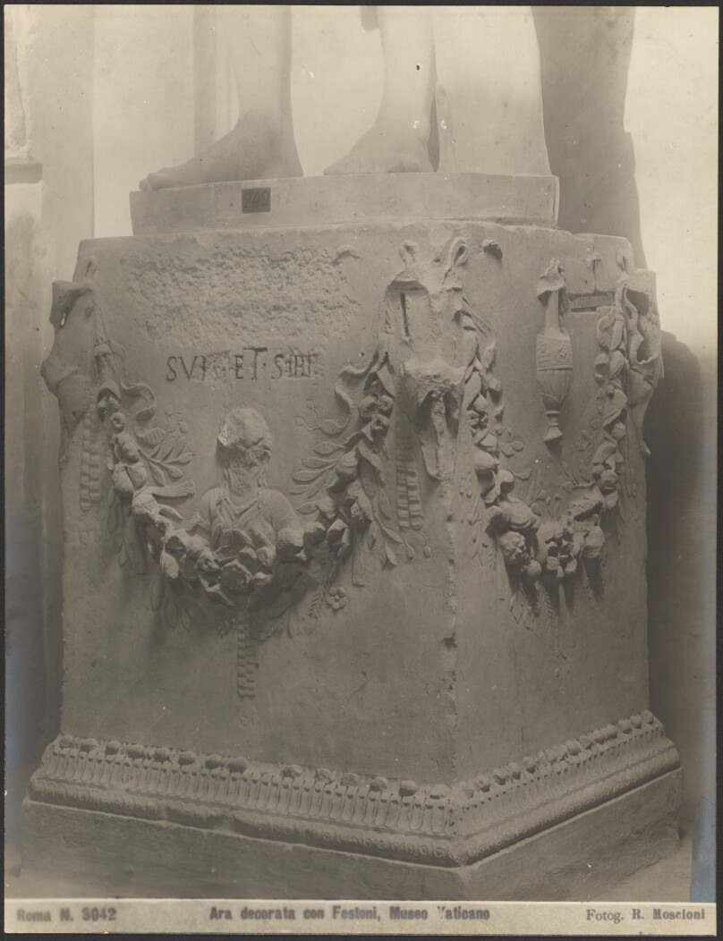 [Festooned pedestal, Vatican Museum]