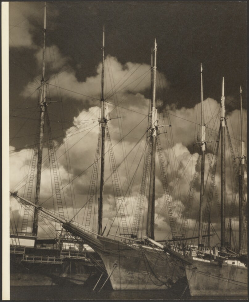 [Ships in harbor]